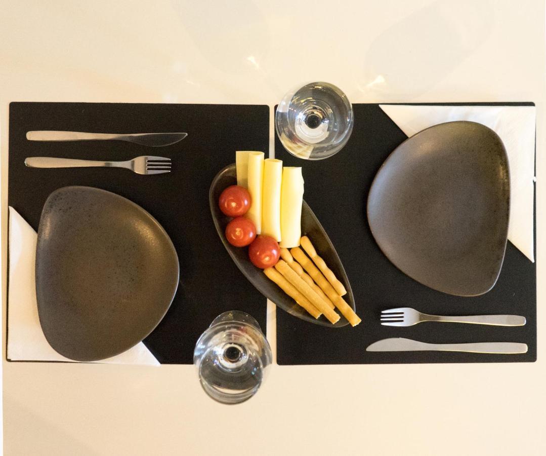 All Seasons Luxury Suites1 约阿尼纳 外观 照片