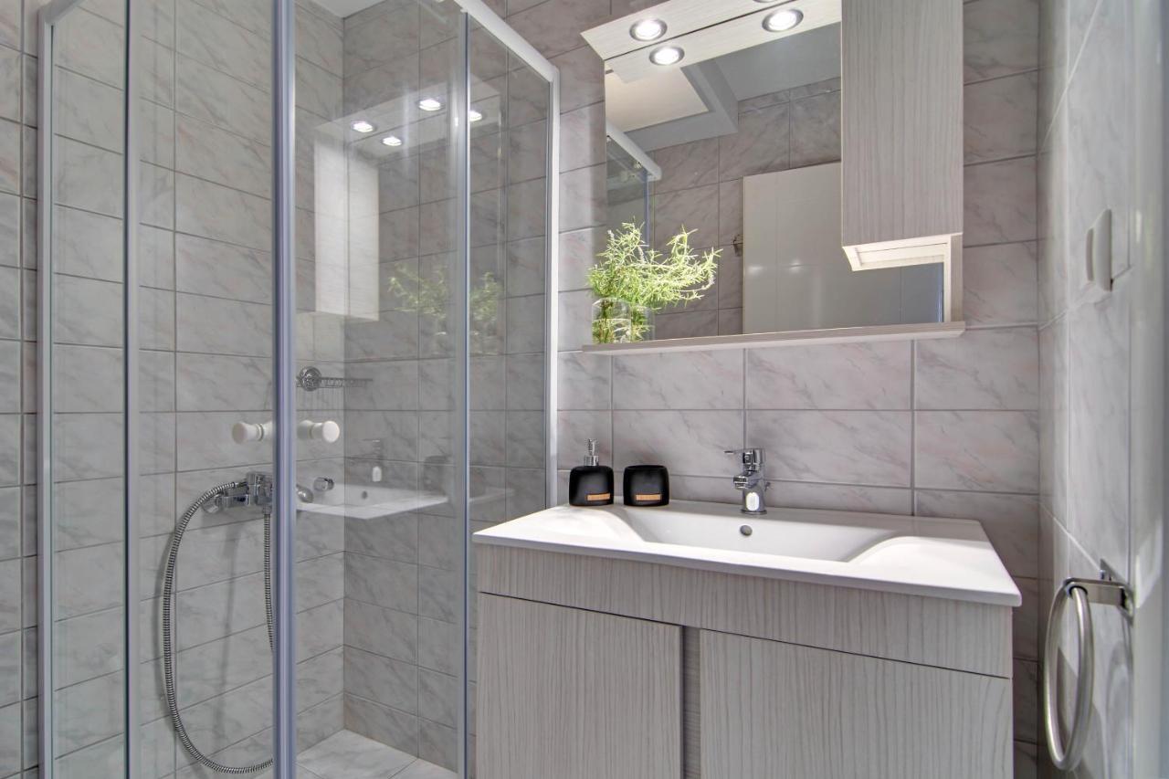 All Seasons Luxury Suites1 约阿尼纳 外观 照片